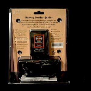 Harley Davidson Battery Tender keep that battery always ready to ride !!!